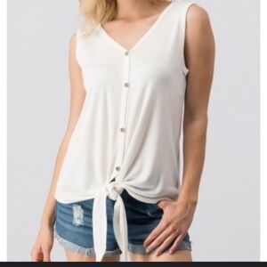 Nine West off White Sleeveless Tank NWT